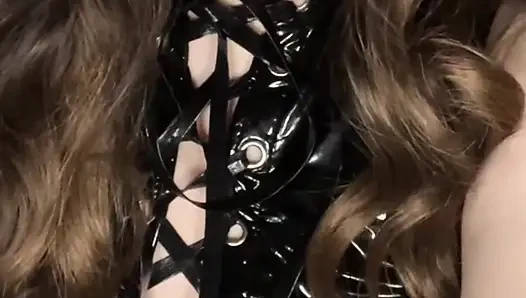 Smoking Leather Mistress Lends Out Her Favorite Toy