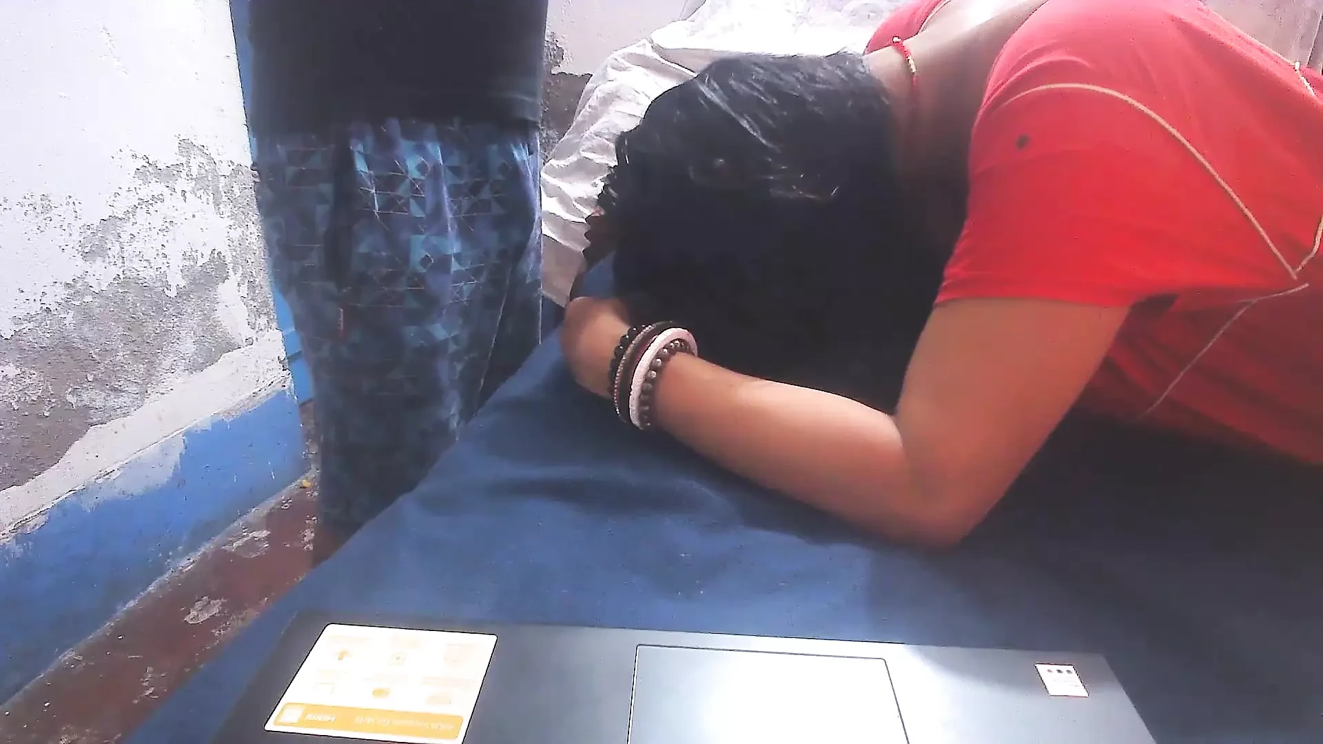 Señora maestra folla duro con un compañero que trabaja