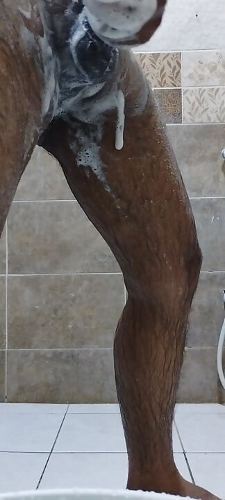 Masterbasi kontol besar dan klimaks