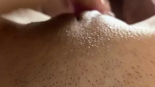 18yo teen squirt extremly! Massiv xxl labia