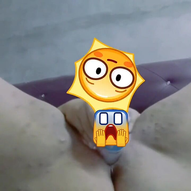 No Dildo, I Used Deodorant to Make Me Cum Hard