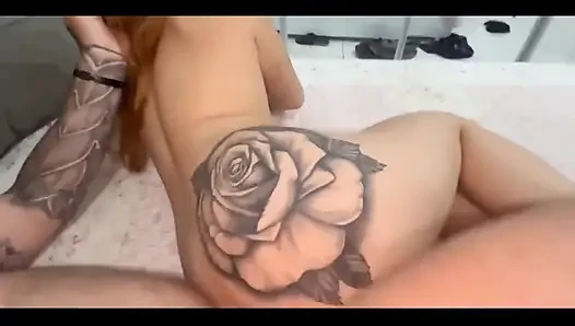 Erkek arkadaşım yokken kayınpederimin yarağını amcığımla yuttum