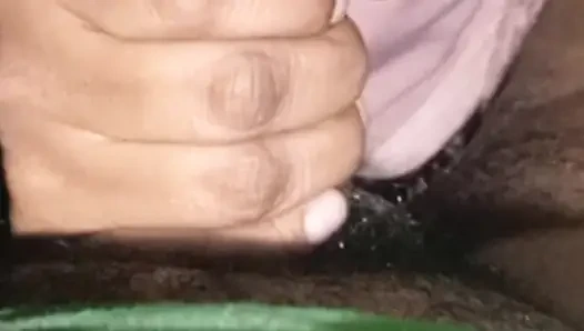 Büyük götlü desi esmerden oral seks koleksiyonu