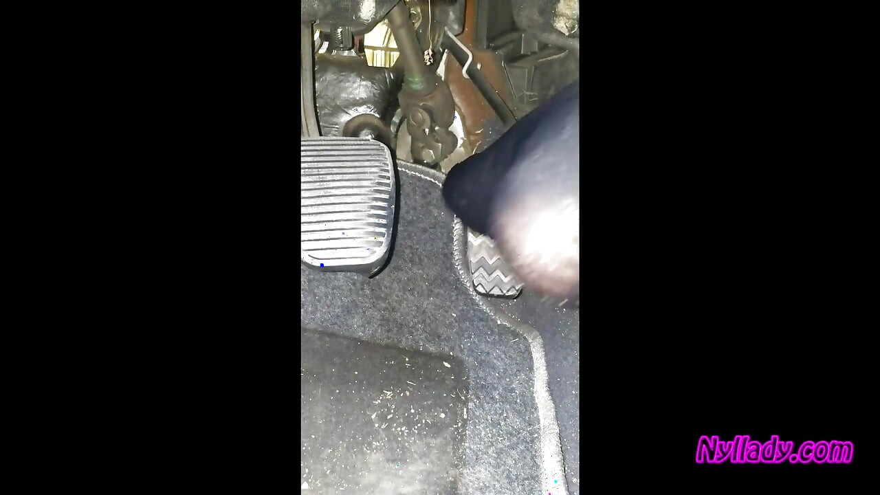 Nyllady Driving and Revving Her Bravo in High-heeled Boots and Black Ballet Flats