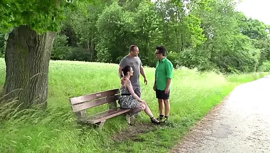 Big ass chick fucke outdoor from her fucker