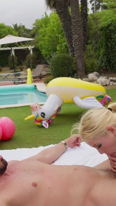 MILLIONAIRE'S COCK OPENED MY PUSSY IN THE GARDEN OF HIS MANSION | Clip 3