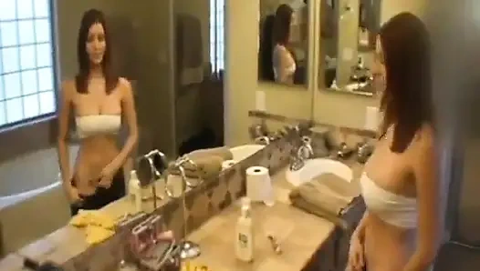 Bianca - Pussy Shave - Behind the Scenes