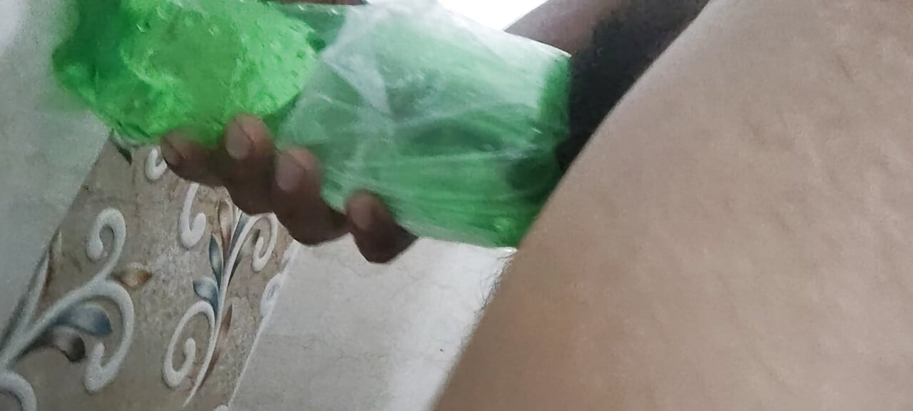 자지를 빨고 빨아주는 거유 밀프