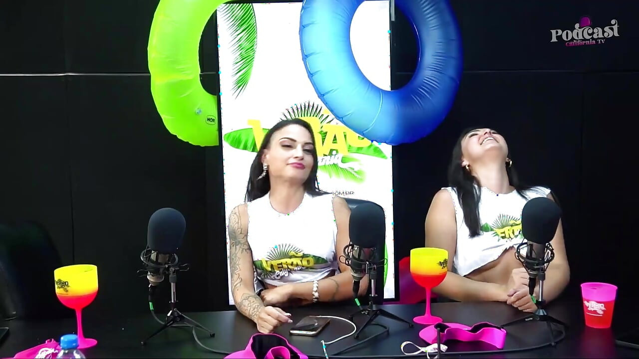 Pagode Da Ofensa - ep. Summer California: Agnes, Clara Wellen en Monique Bertolini
