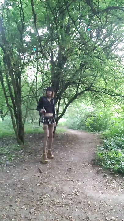 Whore's FanTasme. 🔶CAM⁴ in the Forest of Brunoy91 CuMSLuT in search of Sperm offerings in public VaneSsaBiTCHx PariSChienneTrvprod⁹¹