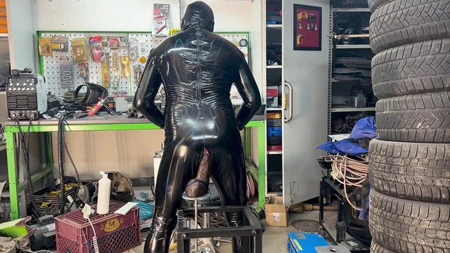 Garage Gimp Fucking machine Bam Dildo + 7.6 cm 40cm Long monster