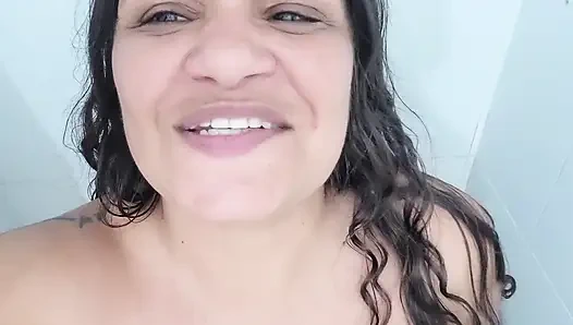 Saya untuk sepupu saya di panggilan video