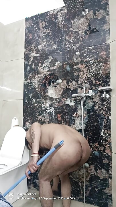 Rajasthani Desi man enjoy masterbation with shower and sucking