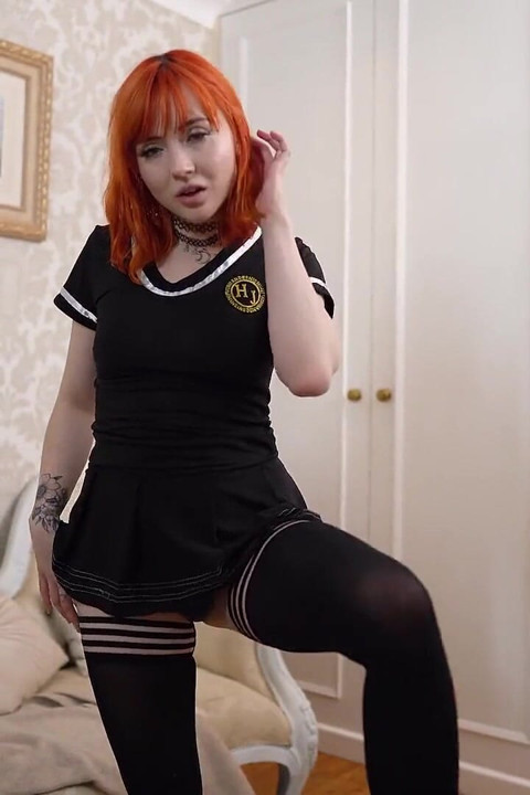 Eva Ray - Skirt Pervert