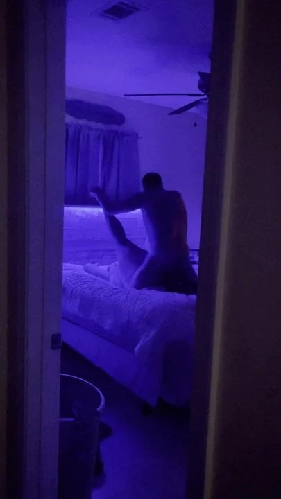 Esposa caliente con su toro - parte 2