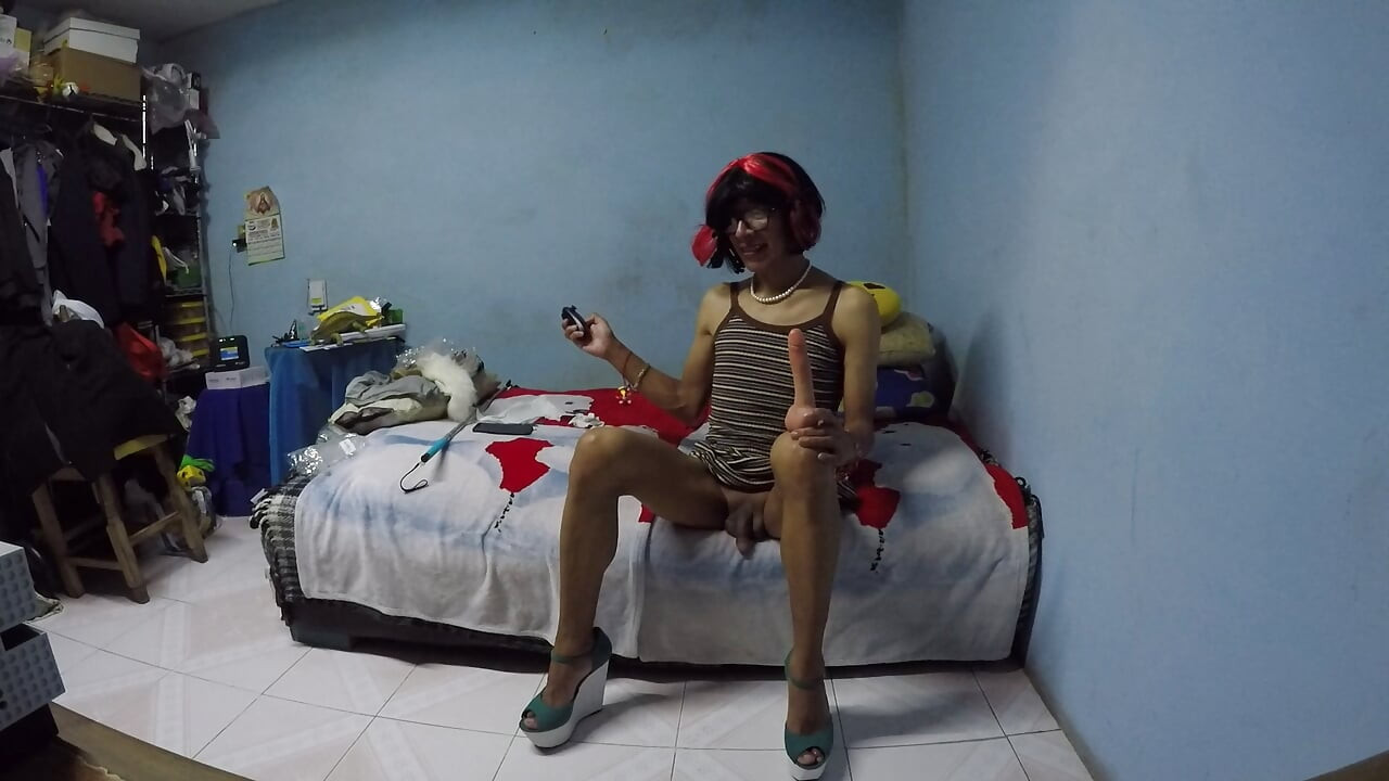 Joselynne Crossdresser With Buttplug And High Heels Suck Dildo Second Part