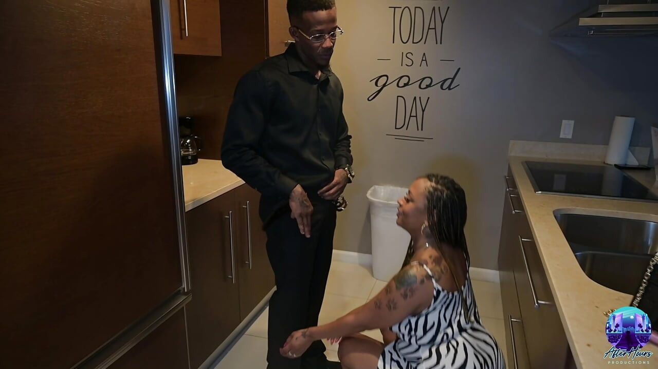 Sexy Ebony Cheats On her Husband