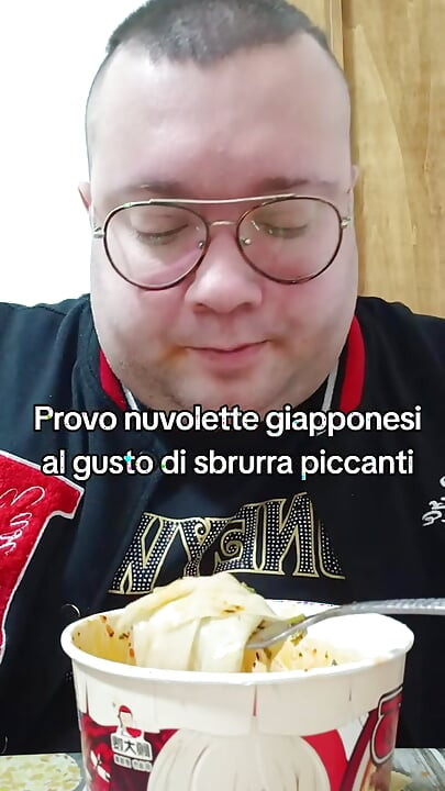 Tik tok master eats