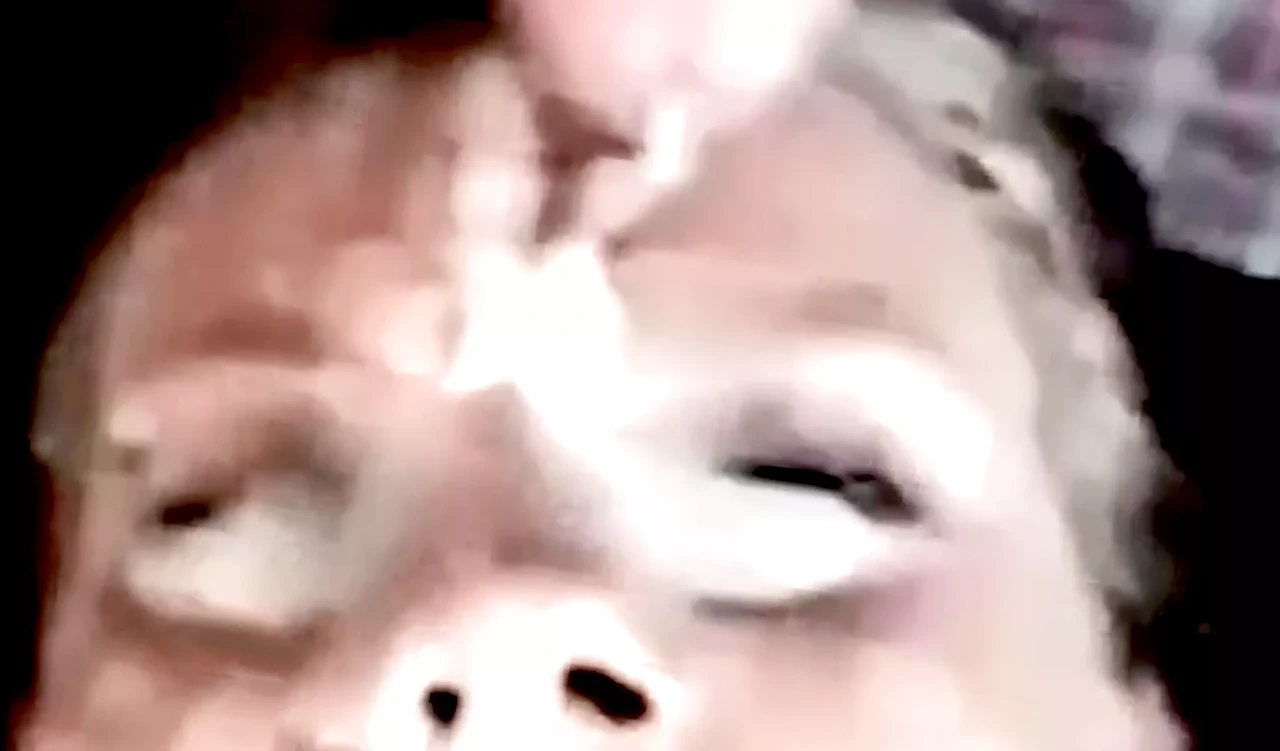 Smother my face in hot cum 13