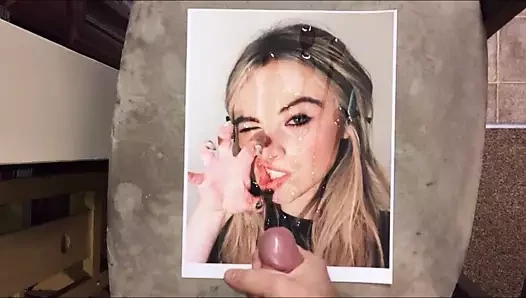 Sabrina carpenter boşalma anısına 01