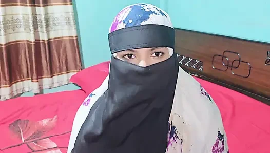 Aunty gave me her pink pussy to fuck, oops