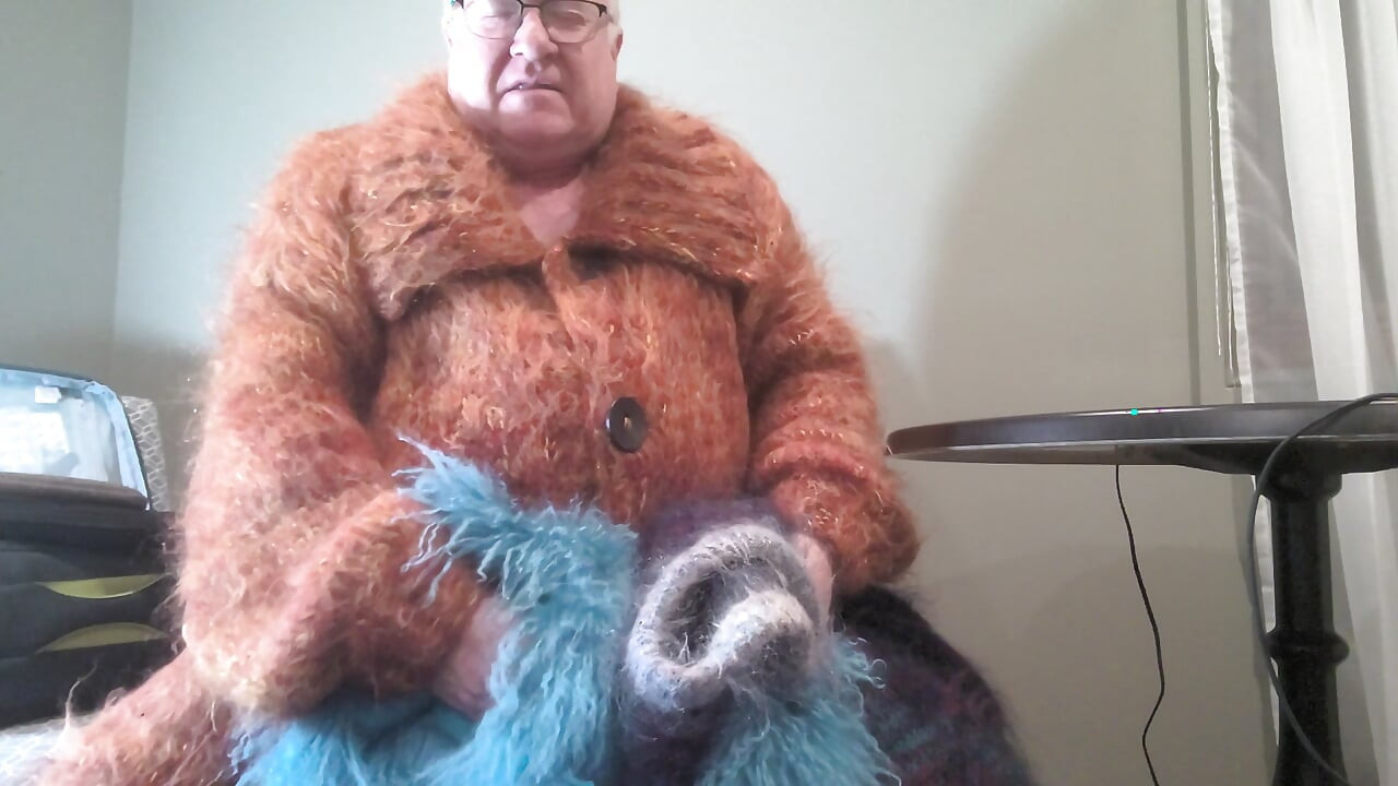 part 2 mohair cum eating
