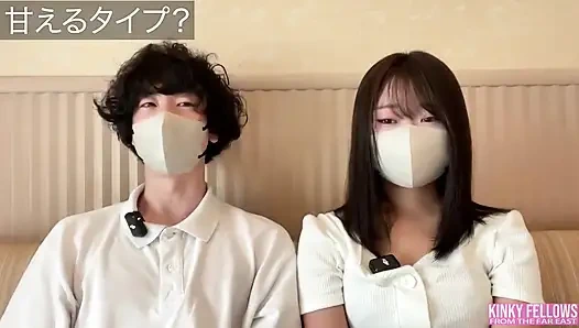 Ruhiges mädchen ungebunden, Als the Honours Beauty ihre wilde Seite zeigt und zu unserer tiefsten Verbindung schmilzt.