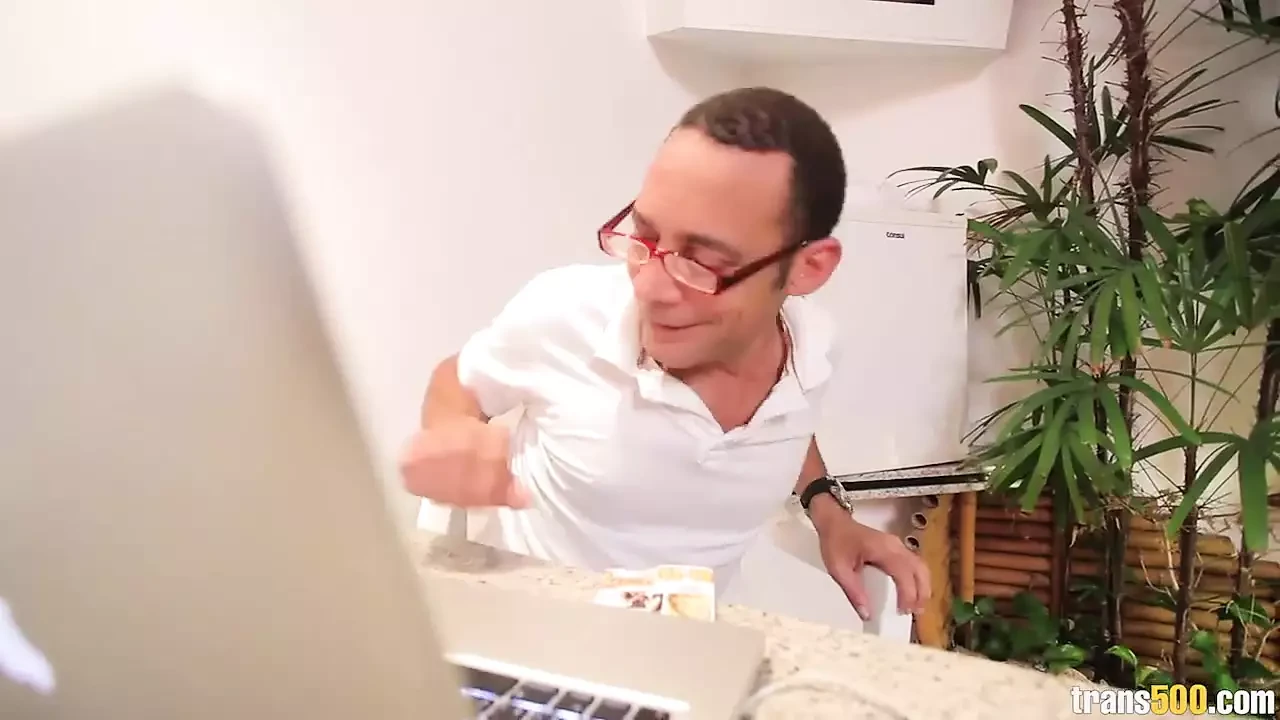 Leticia Venturini Sucks a Big Cock Before Getting Anal Sex in Her Shemale Ass