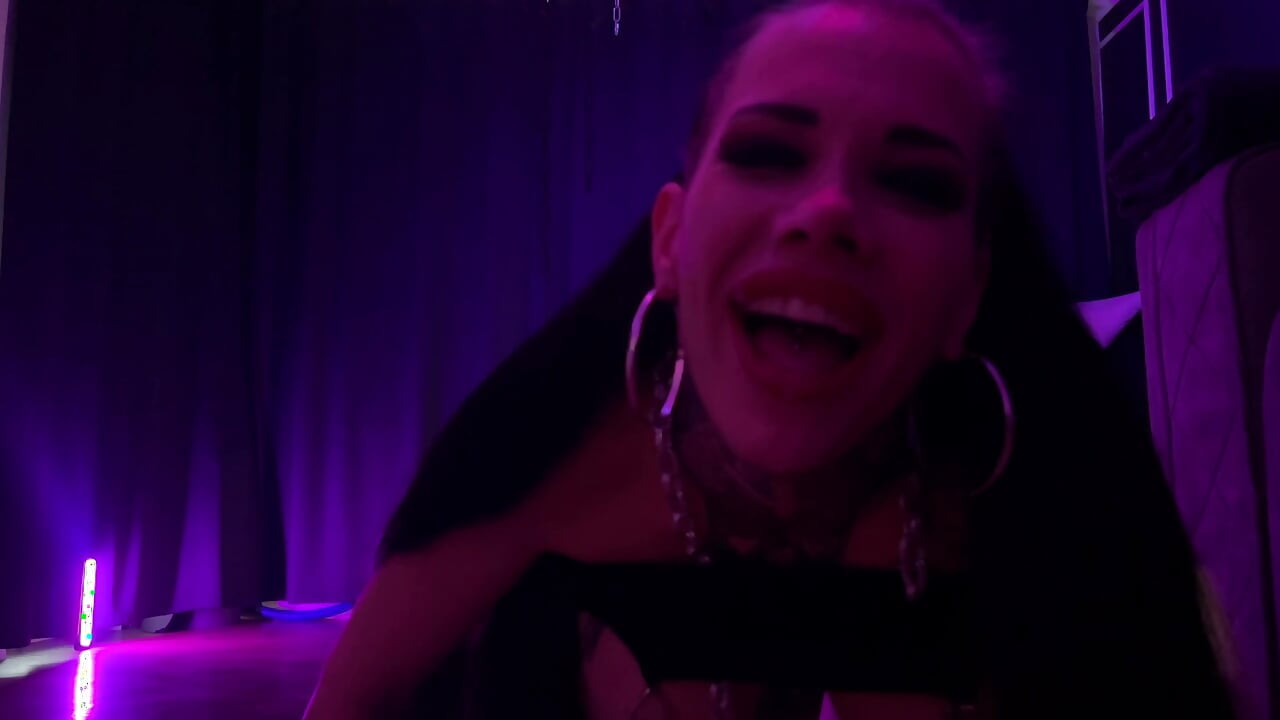 Last fuck before the party