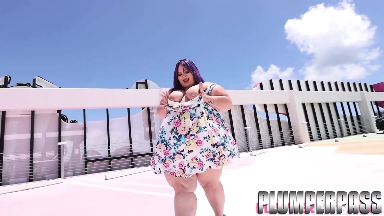 Big Ass BBW MILF Vicky Plush Gets Drilled