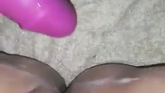Squirting-chaos auf meinem bett