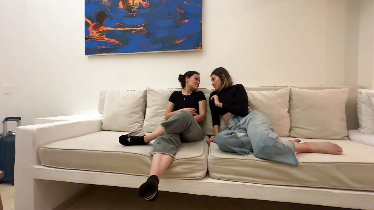 Mujeres tocando fuerte hasta el orgasmo