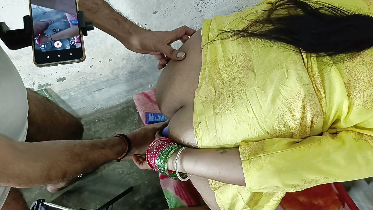 Double dildo in ass to fuck big ass Hindi audio doggy style anal