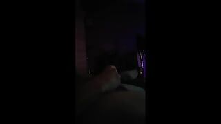 hanjobb мастурбация в домашнем любительском видео за просмотром порно в одиночестве возбужденного молодого хуя