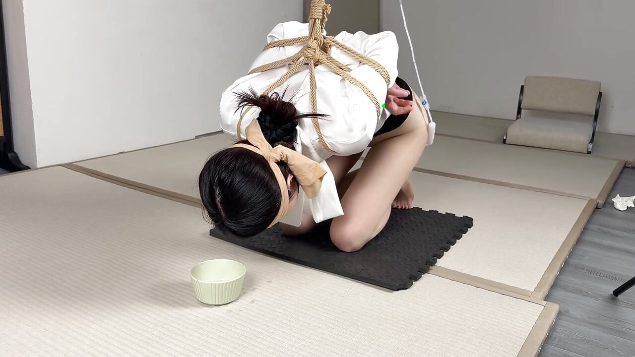 Japanese-style Anti-tie Saliva Collection