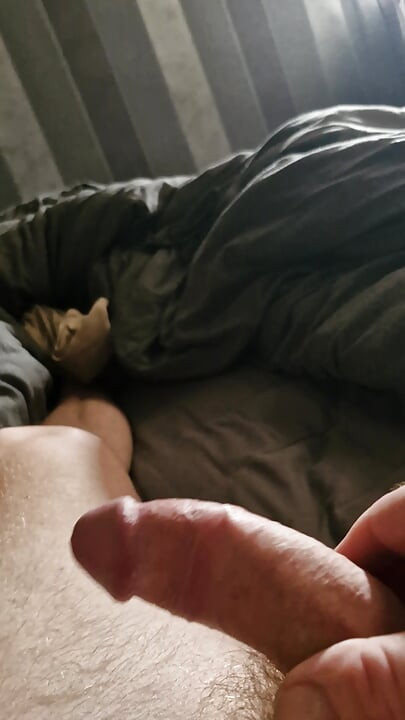 Slow masterbaiting at home alone