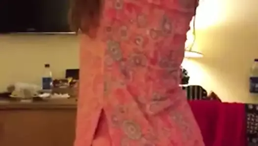 Indian Wife Fucking – Amazing Hot Dance