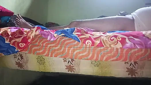 Видео траха бхабхи дези Pooja и деревенского шурина