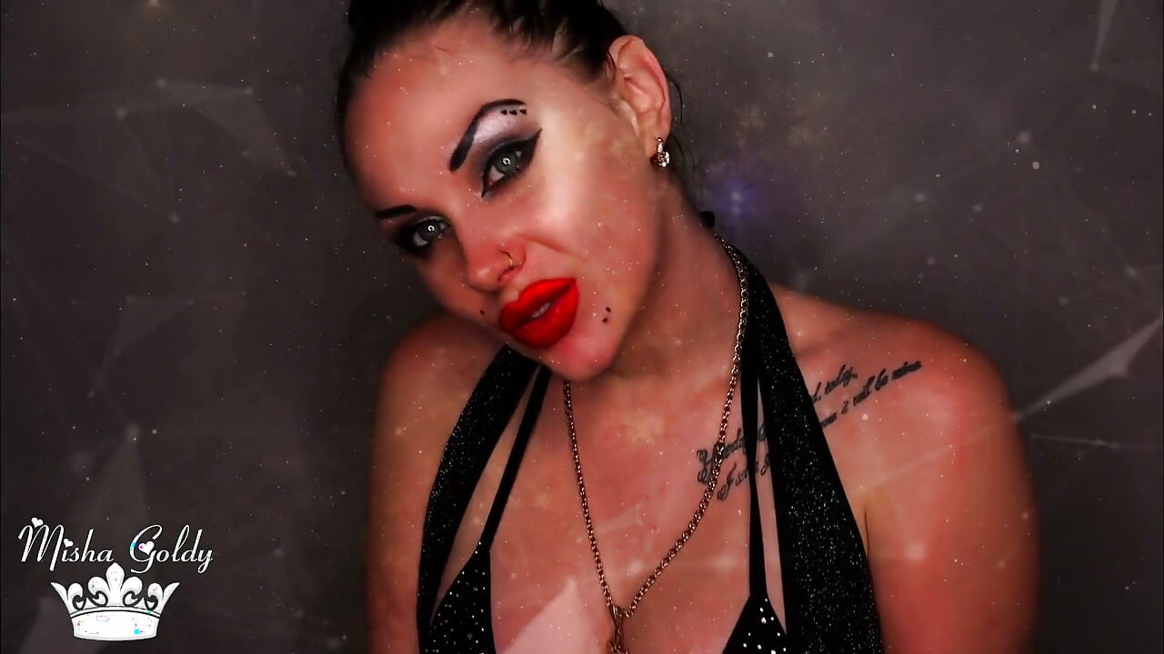 Hari ini aku membiarkanmu mengocok seluruh bibir merah besarku! Joi, entot aja ngentot yuk!