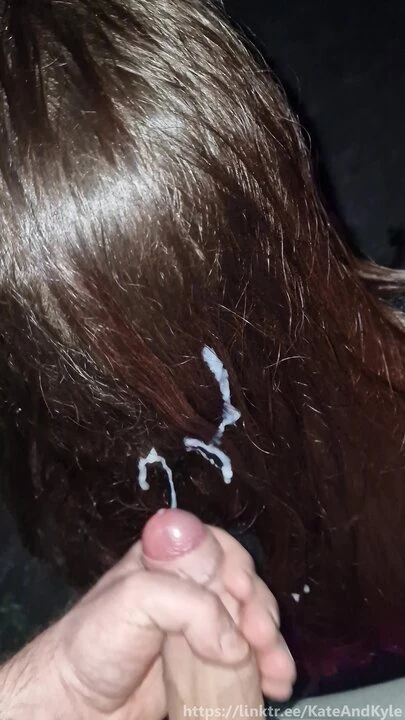 Amateur Piss porn video – He soaks my hair completely with his Piss