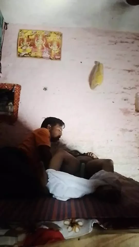 Mere kamre men ht vidiyo mere dost ka seks