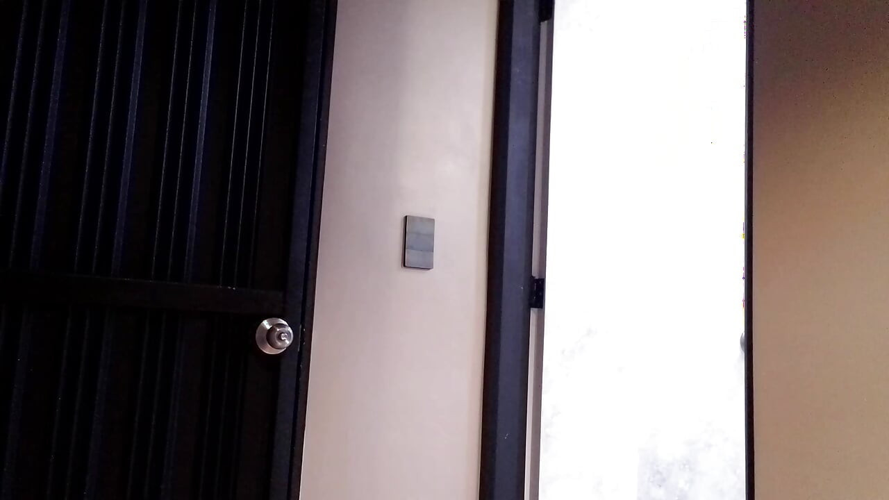 Havluda beni temu'dan sipariş alıyorlar, ateşli büyük götlü esmer