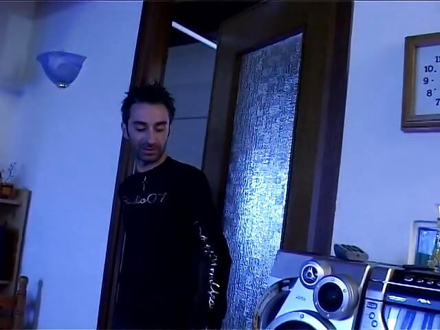 Πραγματικό γαμήσι σε ιδιωτική βίλα
