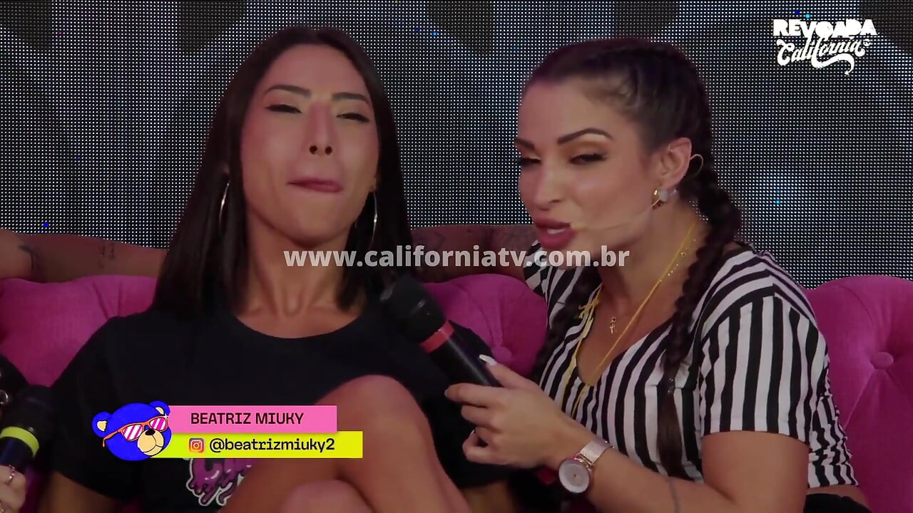 Live Full with Lesbian Sex