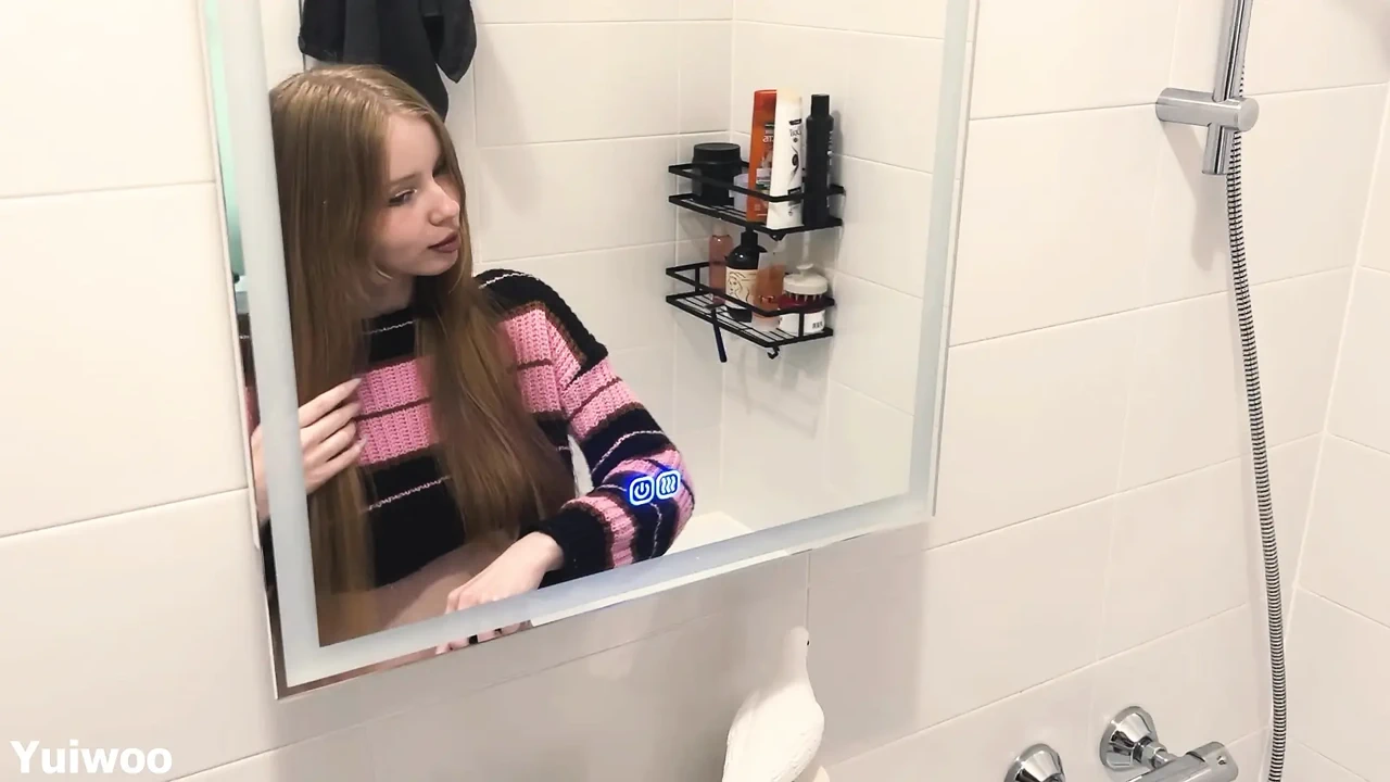 Caring StepDaughter gives her StepFather a dick massage and gets a Creampie in her tight pussy