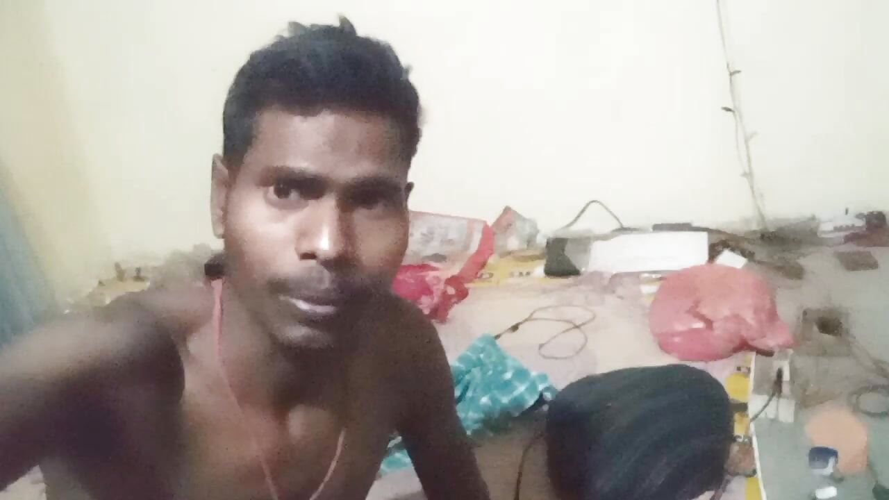 बिल्डिंग सुपरवाइजर ने आज मेरी गांड चोदी