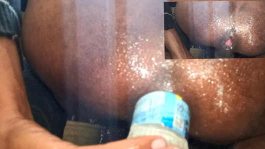 Botella de agua en mi culo, sexo anal, follada de culo negro casero, bbc y culo