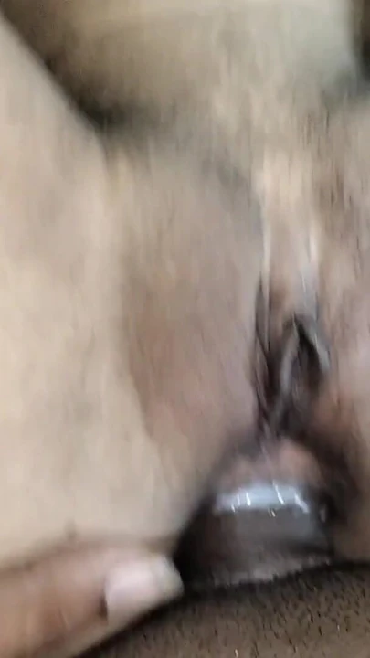 Moment spectaculaire de « la première baise d’un couple de 18 ans quand ils sont seuls dans la chambre, sexe hardcore et hardfuckig »
