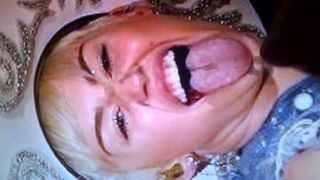 Éjaculation dans Miley Cyrus