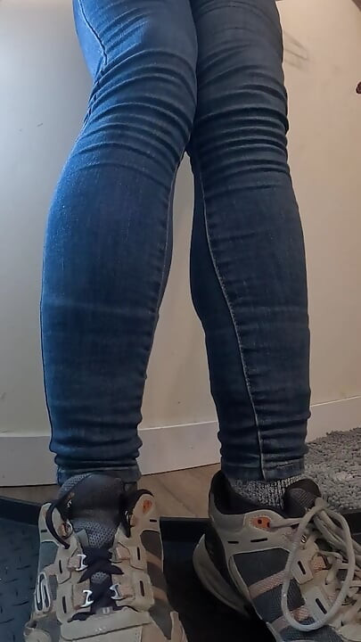 My first women's jeans wetting